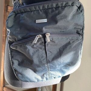 Baggallini crossbody bag